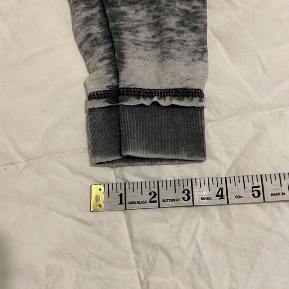 US apparel size small long sleeve distressed Fort Lauderdale hoodie GUC - Picture 12 of 12